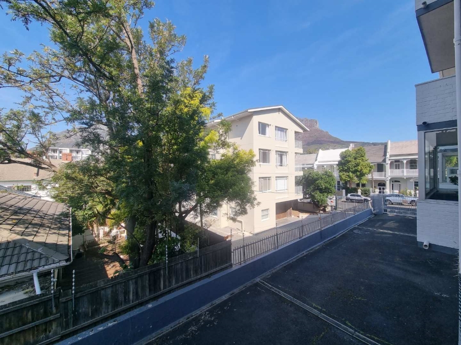 To Let 2 Bedroom Property for Rent in Tamboerskloof Western Cape